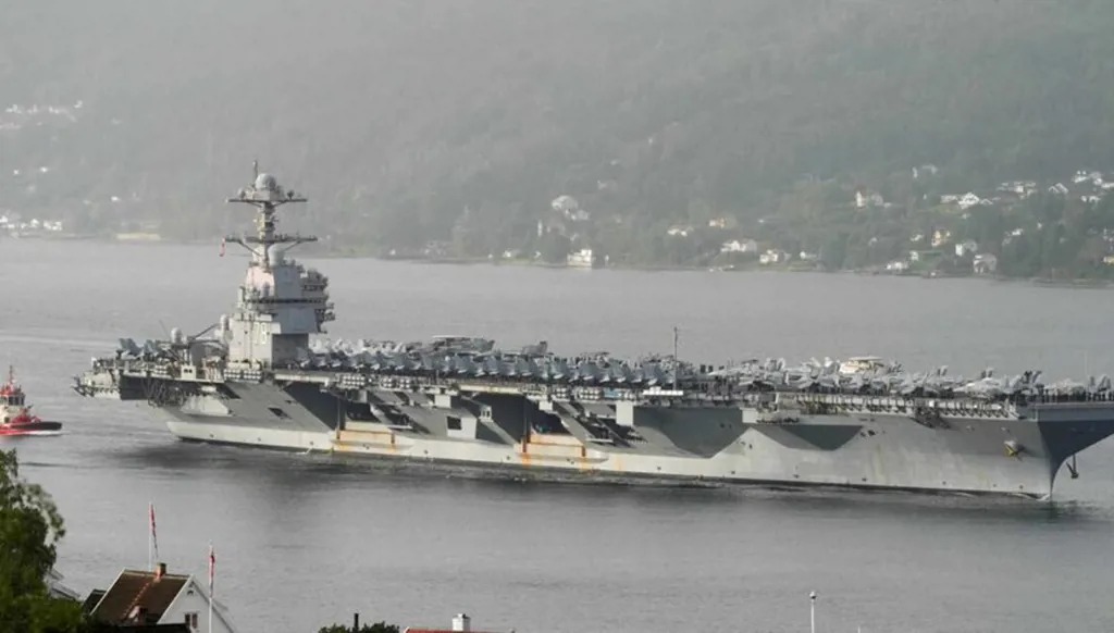 حاملة طائرات في منطقة الكاريبي (رويترز).