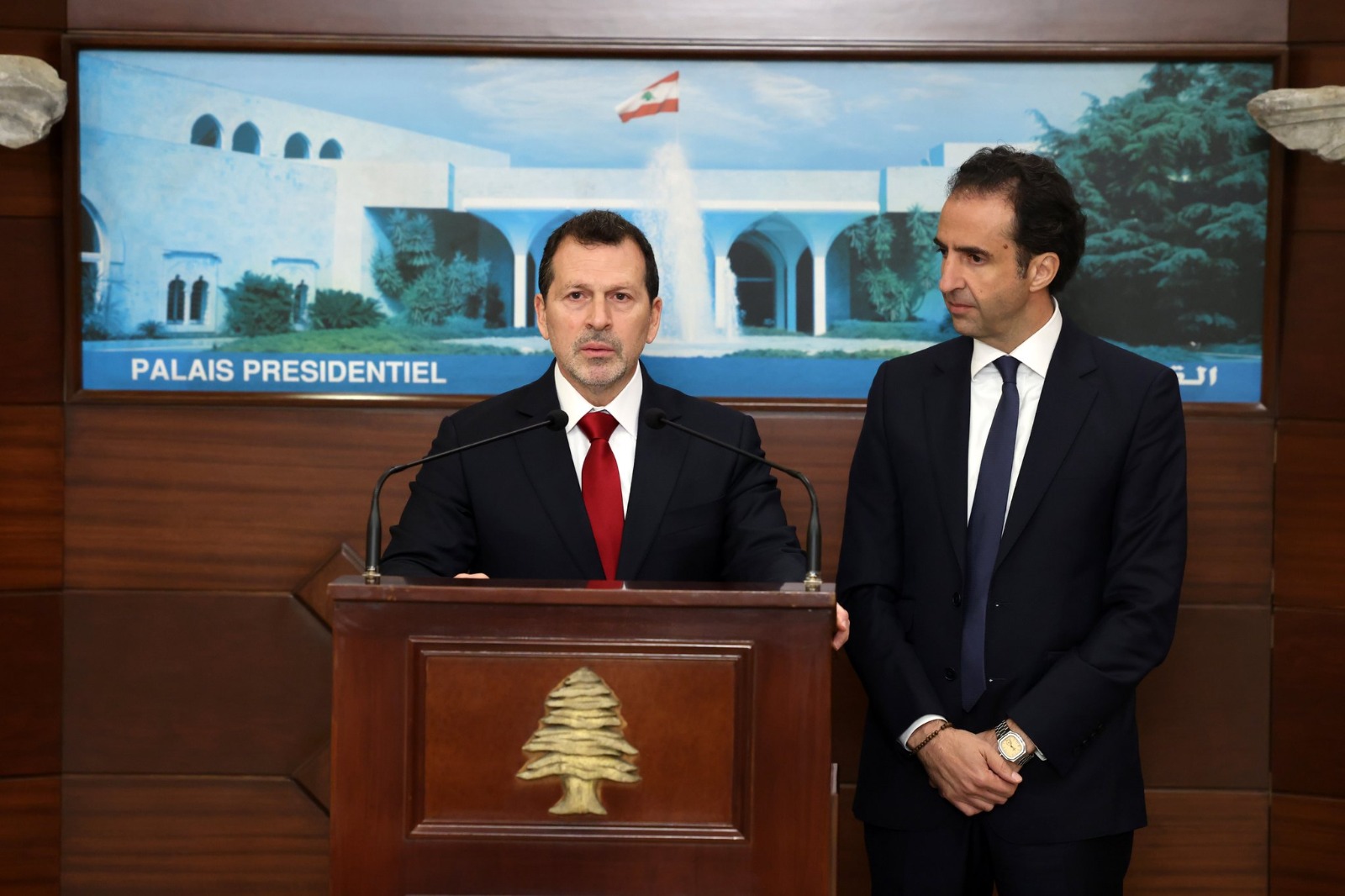 شحادة ويزبك في قصر بعبدا (الرئاسة اللبنانية).