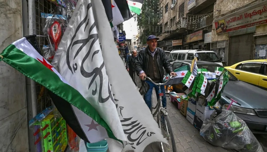 أحد شوارع دمشق بعد سقوط نظام الأسد. (وكالات)