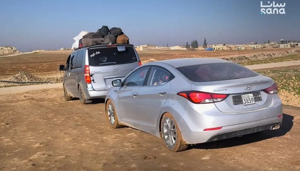 "سانا": قسد" تمنع الأهالي من الخروج عبر الممر الإنساني في ريف حلب