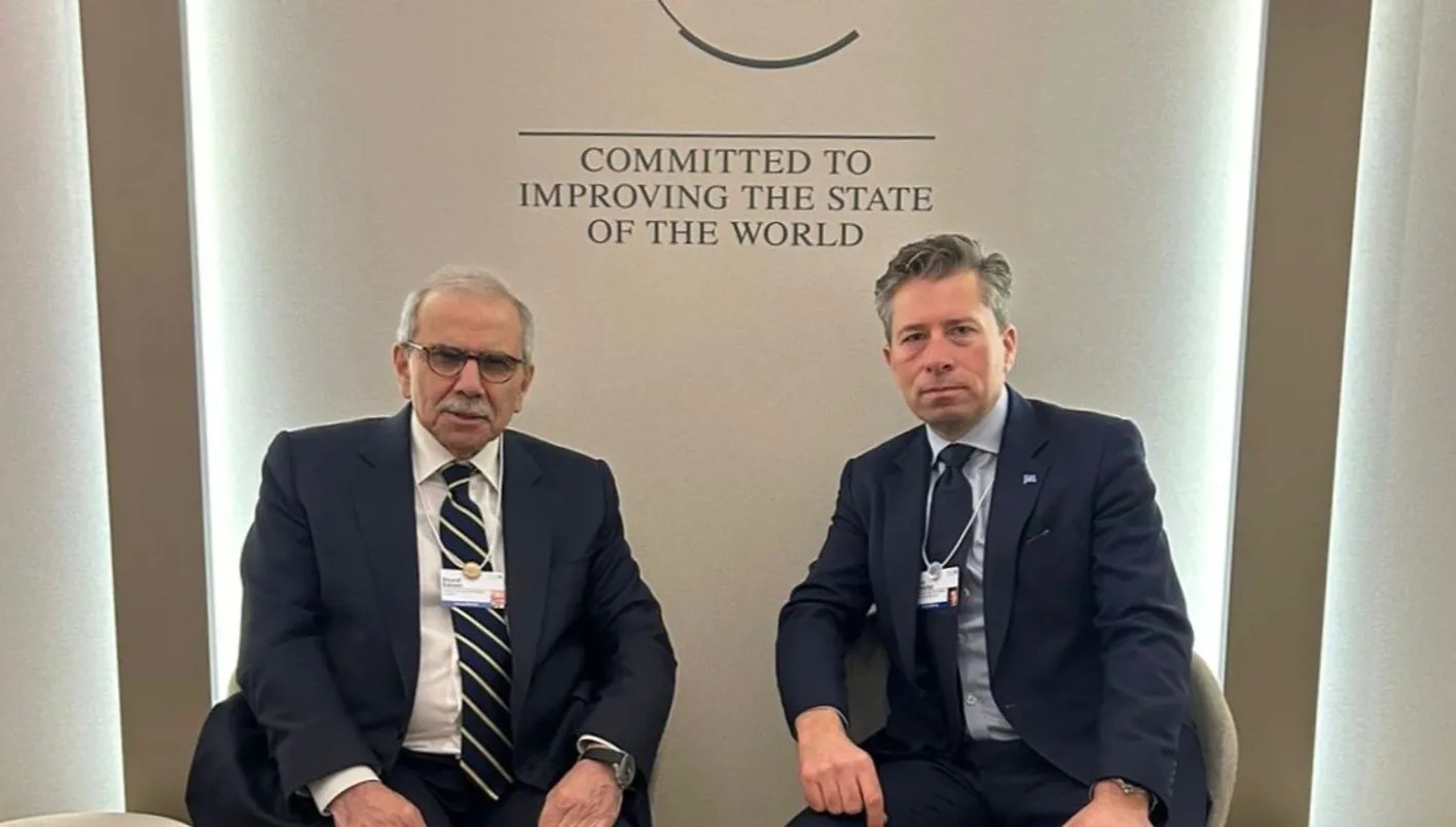 من لقاءات سلام في دافوس.