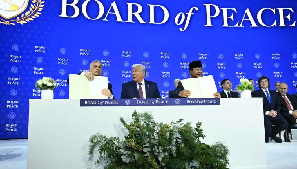 إطلاق مجلس السلام في منتدى دافوس (أ ف ب).