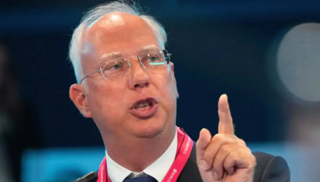 مبعوث بوتين يجري مباحثات مع مسؤولين أميركيين في فلوريدا