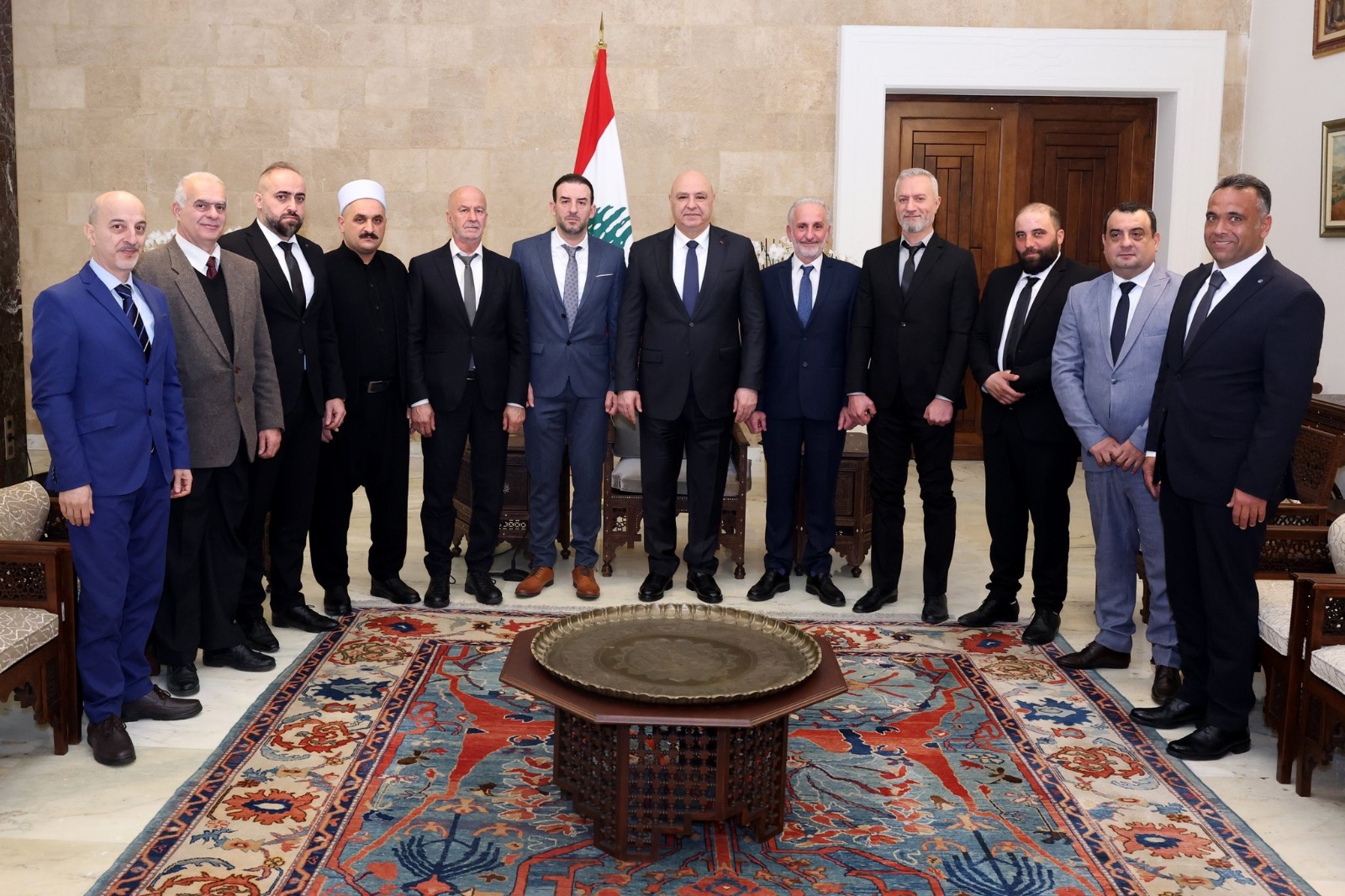 عون استقبل وفد المعاينة الميكانيكية (الرئاسة اللبنانية).