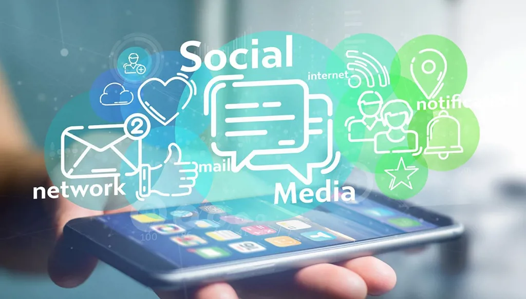 حجب السوشيل ميديا دون الـ16 عاماً... شهادة أمّ ومدرّسة من قلب أستراليا