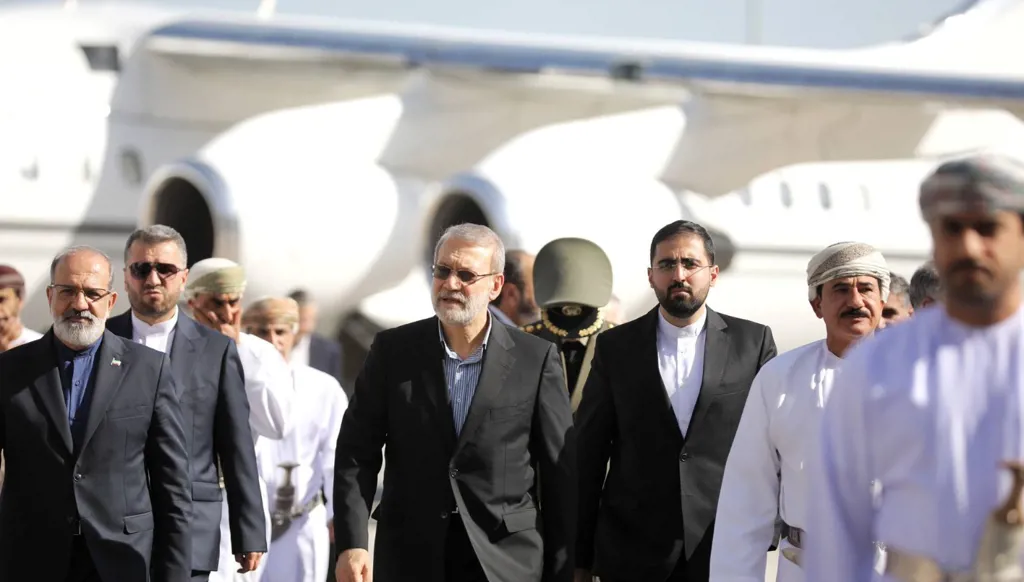 الخارجية الإيرانية: "نعمل بجدية"... حريصون على التوصل لاتفاق يضمن رفع العقوبات وإسرائيل تعارض أيّ مسار ديبلوماسي