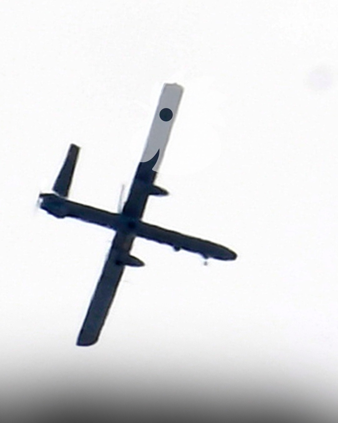 مسيّرة (حسام شبارو).