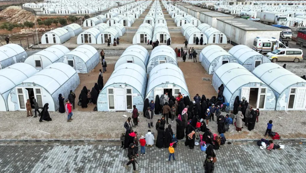 أستراليا تنفي اعتزامها إعادة عائلات مسلّحي "داعش" من مخيم سوري