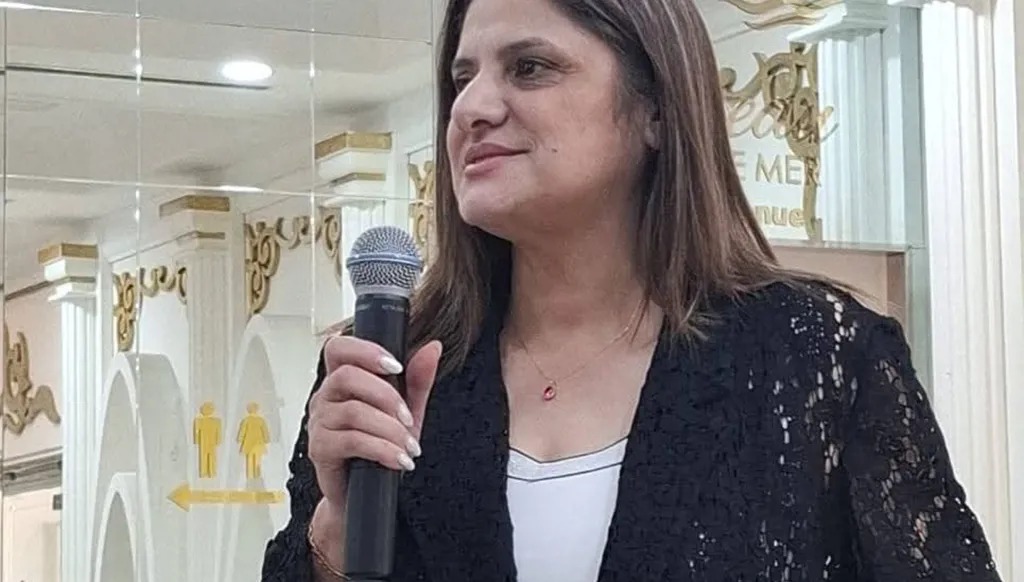 منى أبو زيد مديرة مستشفى النجدة الشعبية في النبطية