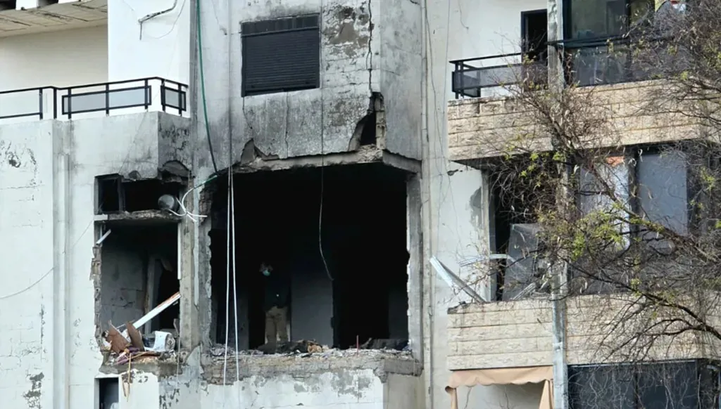 من المستهدَف بالغارة الإسرائيلية على منطقة شرحبيل - صيدا فجر اليوم؟