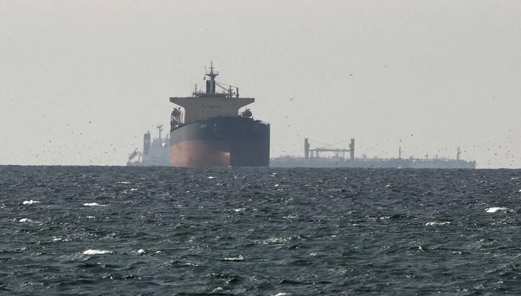 مضيق هرمز (رويترز).