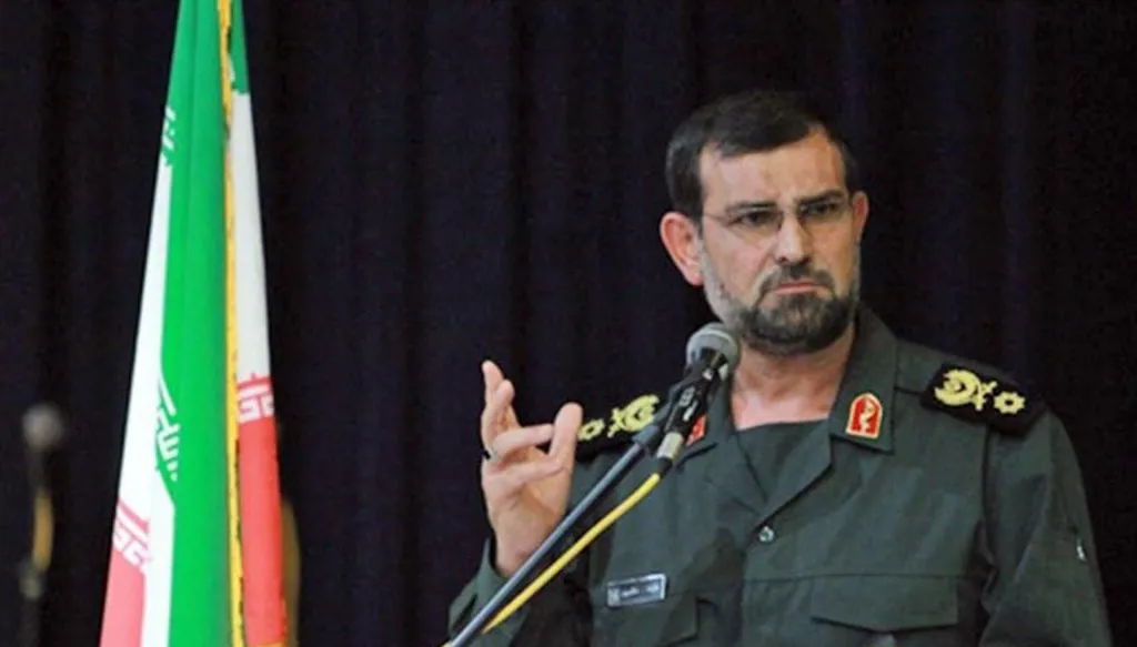 إسرائيل تغتال "مهندس مضيق هرمز"... ماذا نعرف عن الأدميرال علي رضا تنكسيري؟