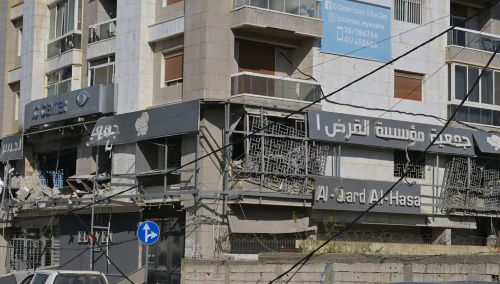 إسرائيل تمضي في حربها على مصادر تمويل "حزب الله"... قطاع الصيرفة بعد "القرض الحسن" ومحطات "الأمانة"