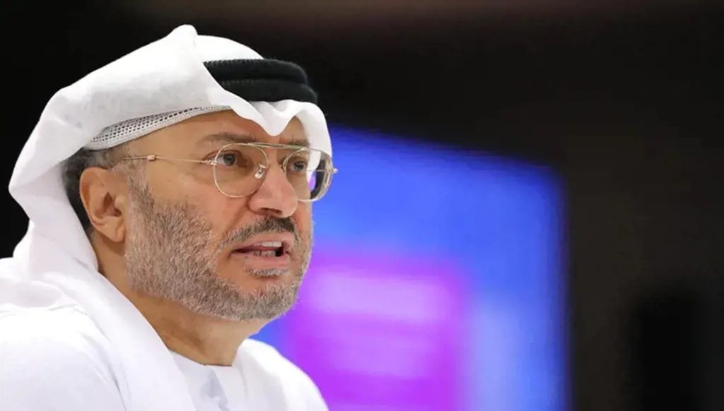 قرقاش: لا يمكن للمنطقة الاستمرار في حالة "اللاحرب واللاسلم" إلى ما لا نهاية