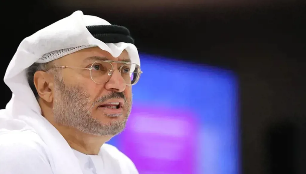 قرقاش: استهداف ناقلات "أدنوك" لن يثني الإمارات عن مسار الردع والديبلوماسية