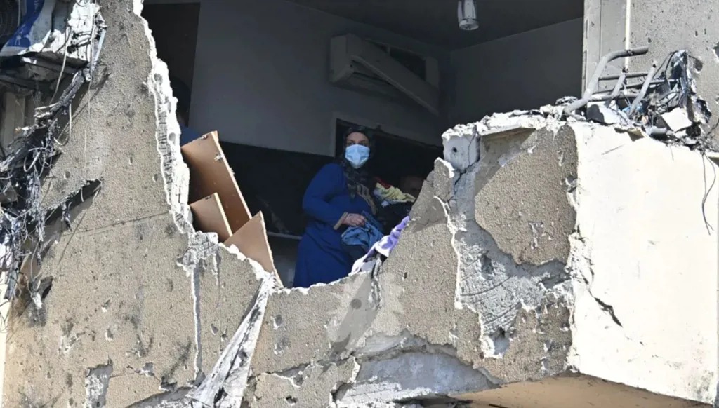 دمار في بيروت بعد 100 غارة نفتها إسرائيل الأربعاء الماضي. (النهار)