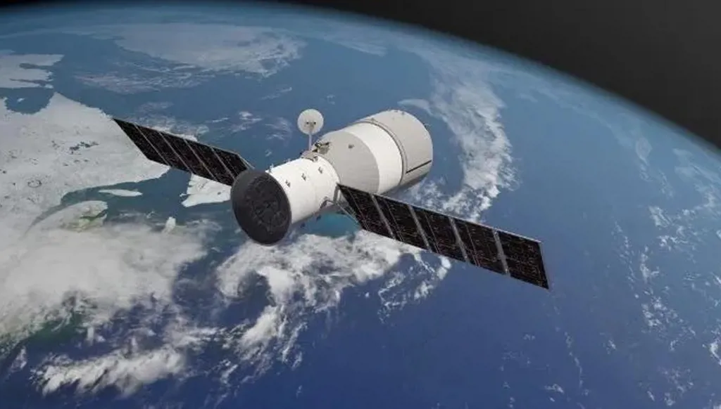 تقرير: إيران استخدمت قمراً اصطناعيّاً صينيّاً للتجسّس لاستهداف قواعد أميركية في الشرق الأوسط