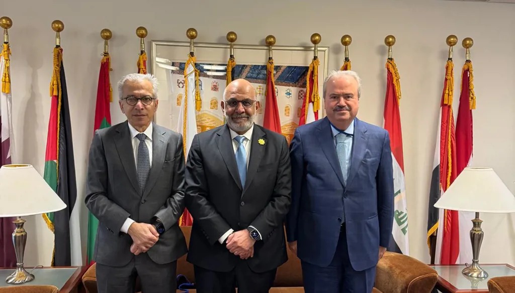 جانب من لقاءات جابر في واشنطن خلال الأيام الماضية.