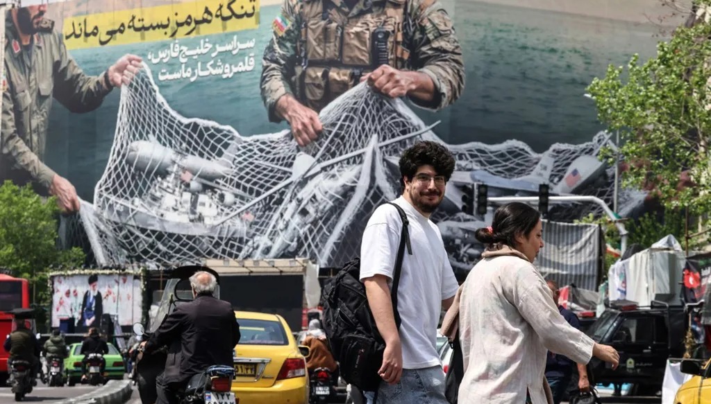 من شوارع طهران (أ ف ب).