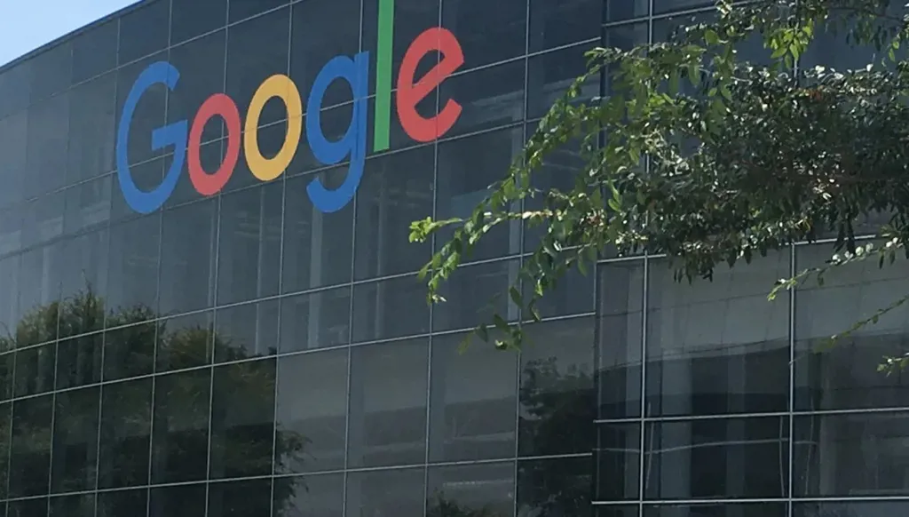 "غوغل" تُبرم اتفاقية بشأن الذكاء الاصطناعي مع البنتاغون... ما هدفها؟