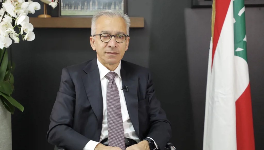 وزير الاقتصاد والتجارة عامر البساط