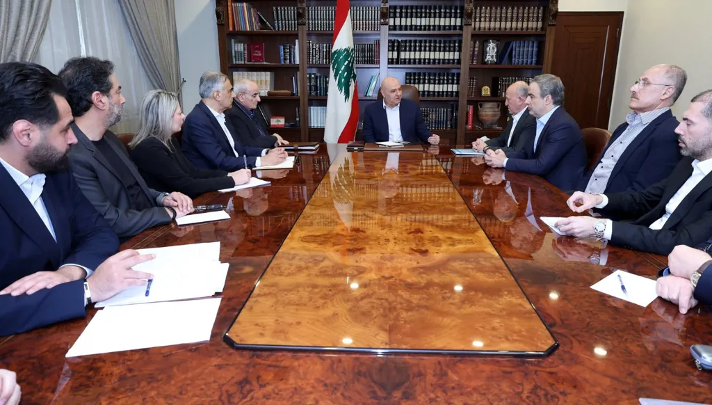 جوزف عون يرأس اجتماعاً في قصر بعبدا لمناقشة قانون العفو العام