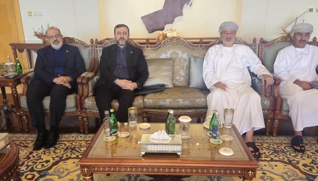 إيران: عقد الاجتماع الأول للجنة المشتركة مع عمان بشأن مضيق هرمز في مسقط
