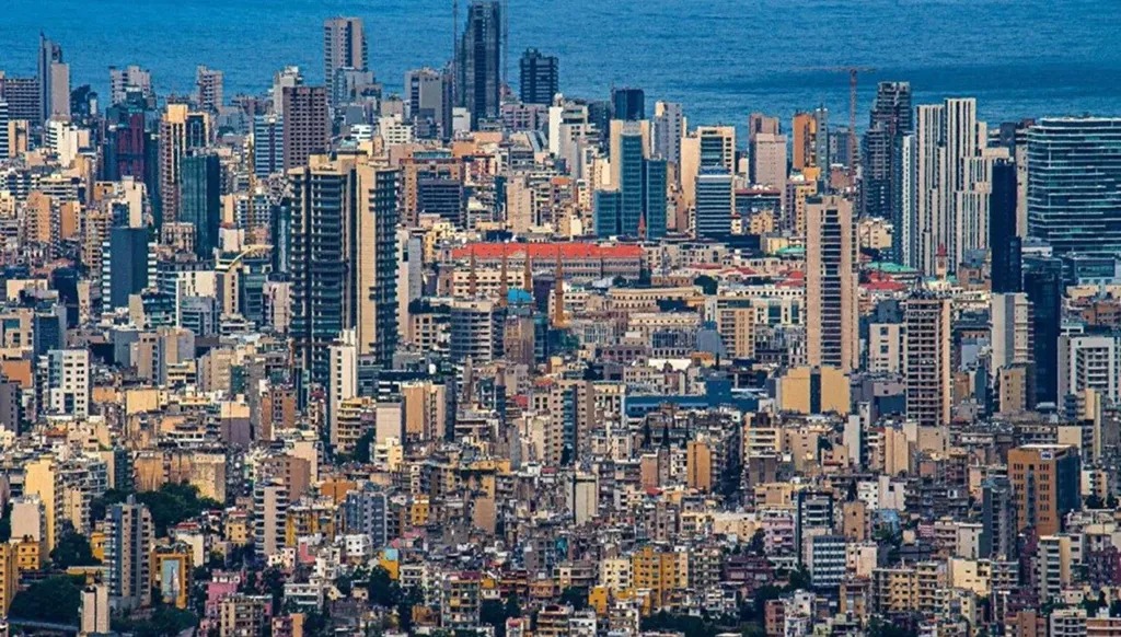 العاصمة بيروت (النهار).