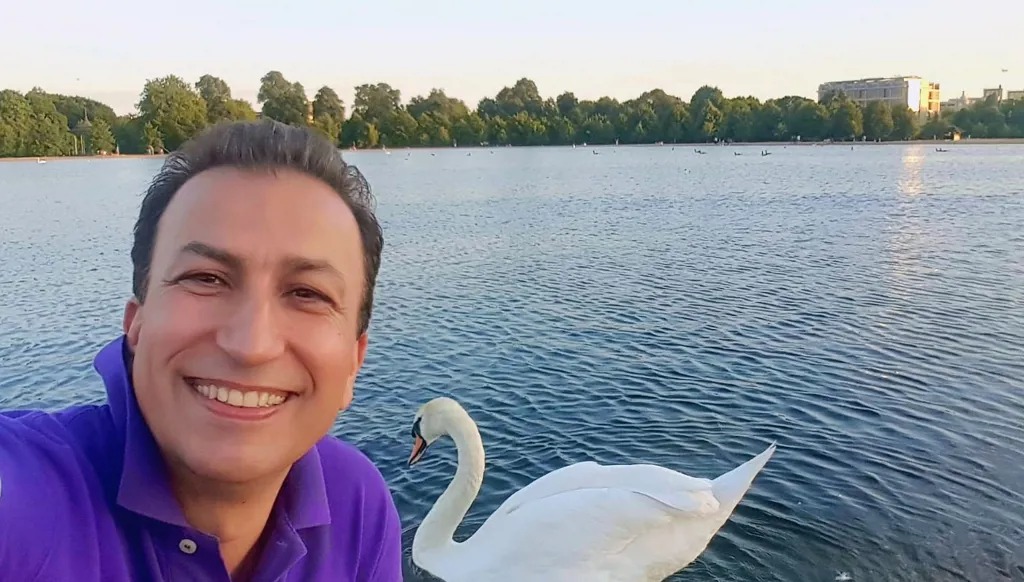 الزميل جان بيار حبيب في هايد بارك لندن.