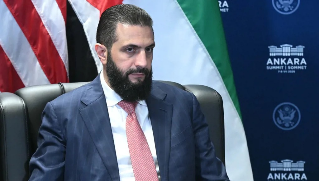 الرئيس السوري أحمد الشرع في قمة الناتو (أ ف ب).