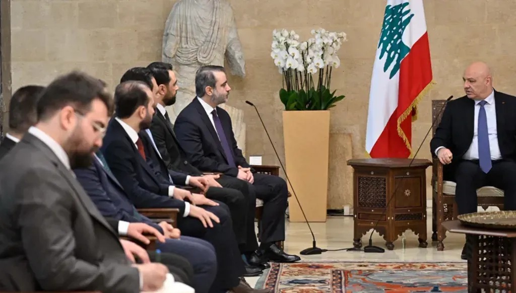 لقاء الشيباني وعون (حسام شبارو).