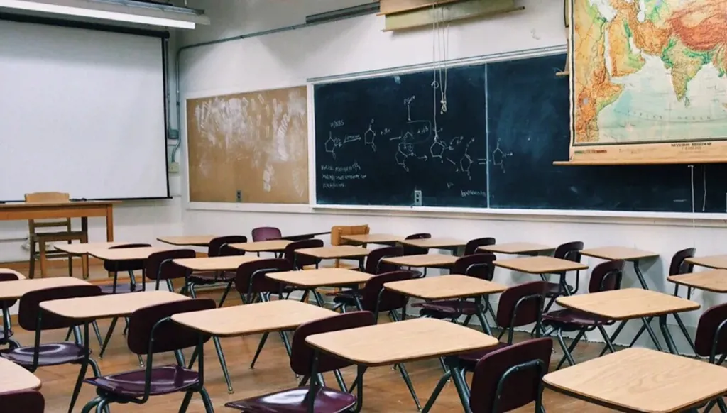 مهمّة المعلّم في تطوّر لا يهدأ منذ أن كانت الدنيا وكنّا