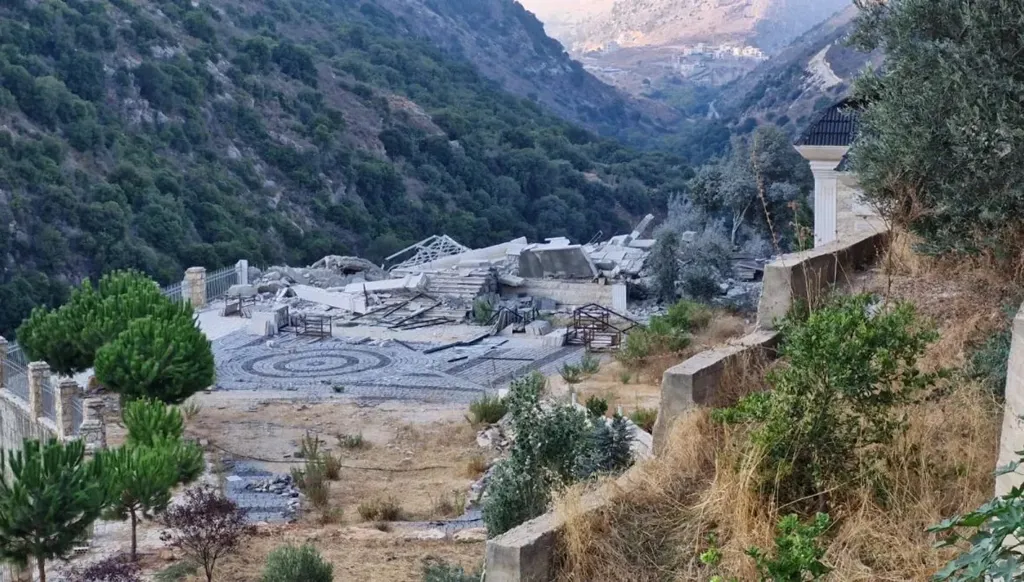 إسرائيل أمام "أيام حساسة" في جنوب لبنان ومخاوف من ردّ "حزب الله" وإيران... 4 ضحايا و20 جريحاً جرّاء موجة الغارات