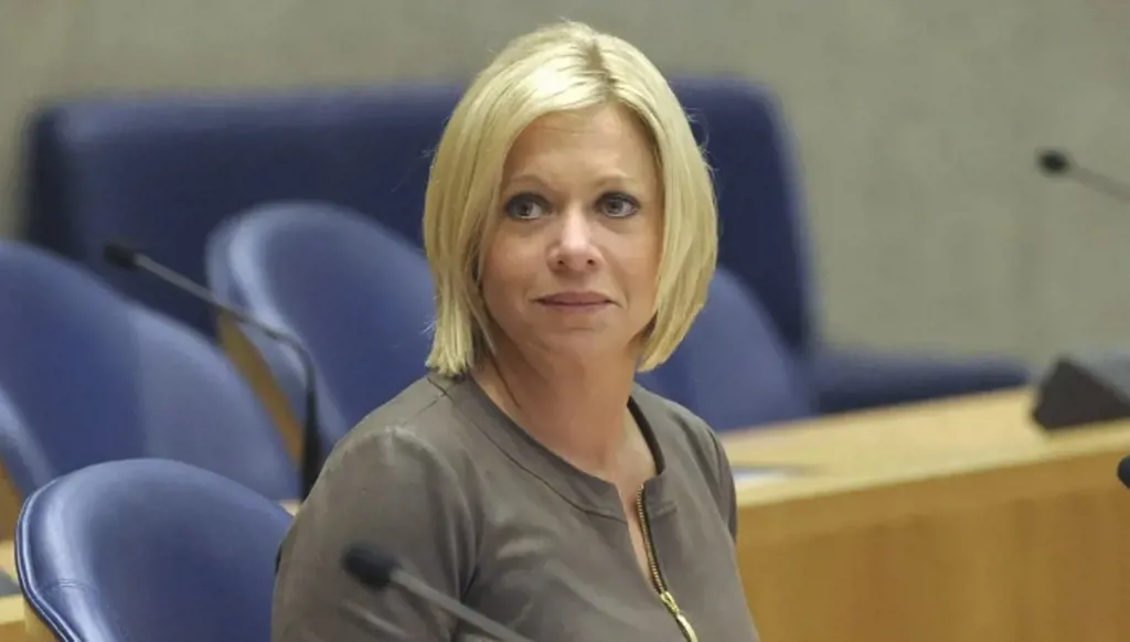 بلاسخارت إلى موسكو... وبحث بالتطورات في لبنان