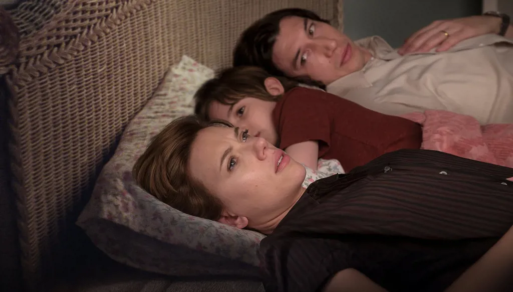 تسجيلات من فيلم "قصة زواج" لإخافة الذئاب في الولايات المتحدة