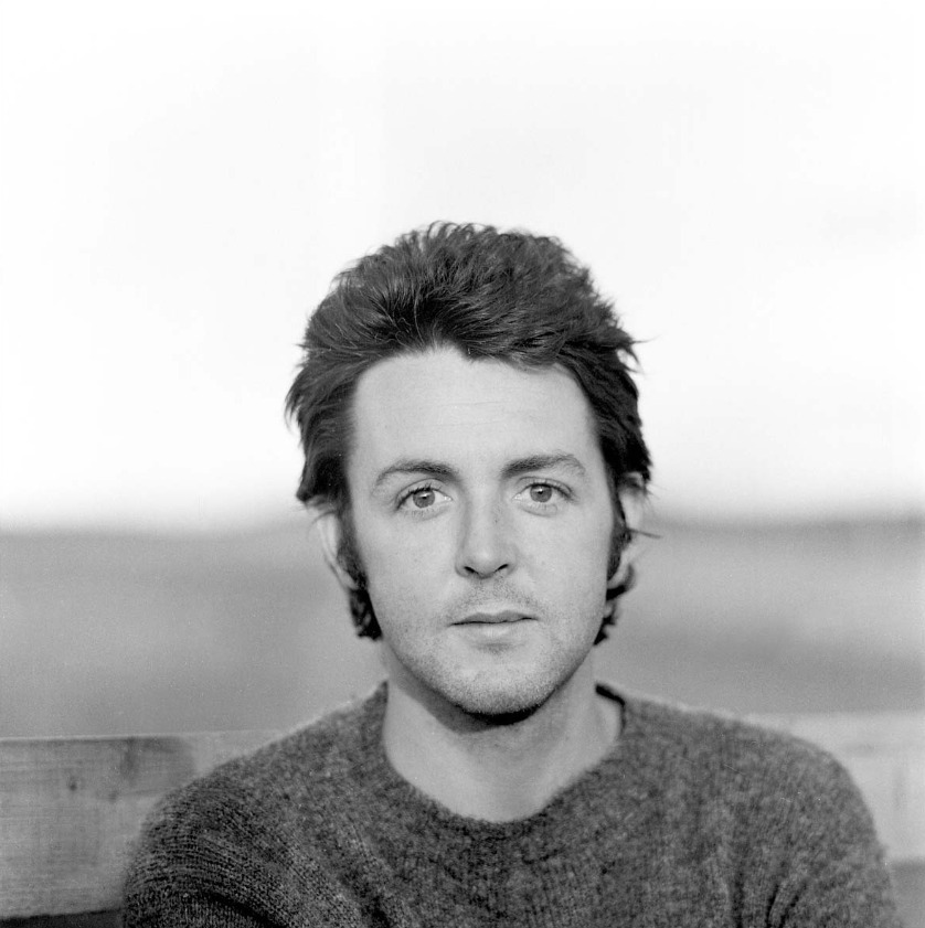 بول مكارتني بعدسة ليندا في اسكتلندا، 1971. (ليندا مكارتني)