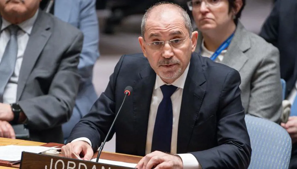 الصفدي: أمن الأردن أولوية... والتمسك بحل الدولتين السبيل الوحيد للسلام