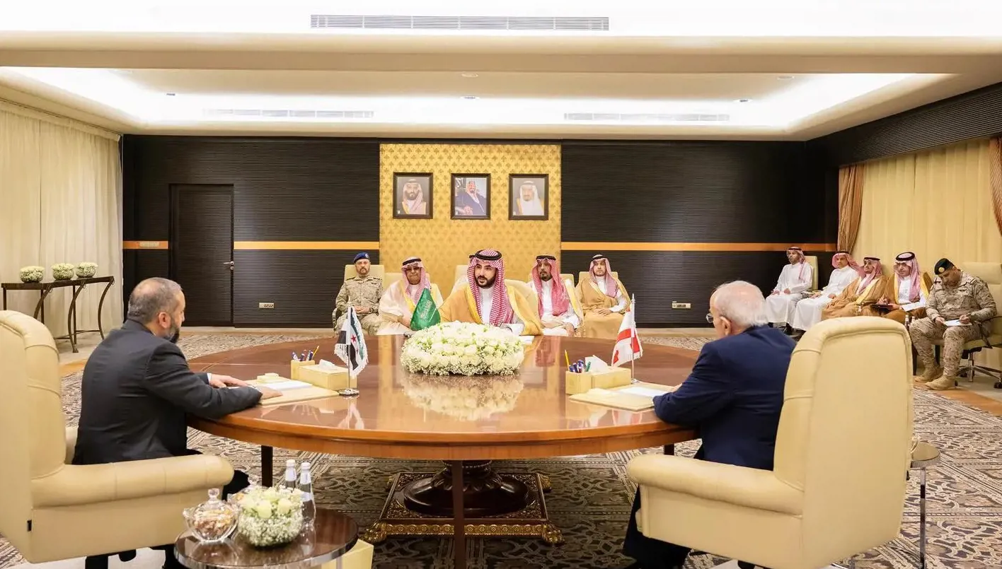 كيف تؤثر سياسات ترامب الحمائية والتوترات التجارية على الأسواق المالية؟