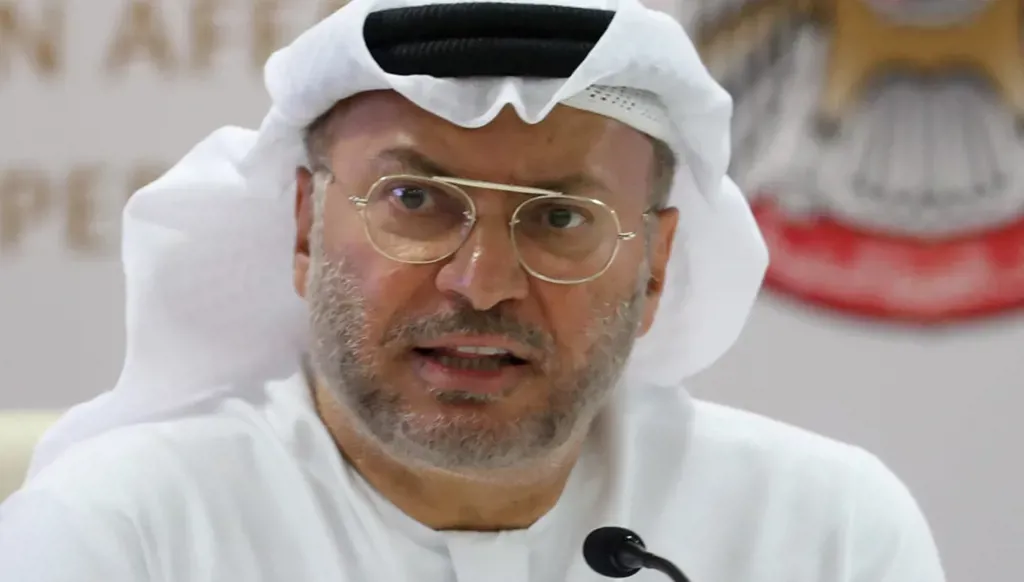 أنور قرقاش: إعادة بناء الثقة مع إيران "ستستغرق وقتاً طويلاً"