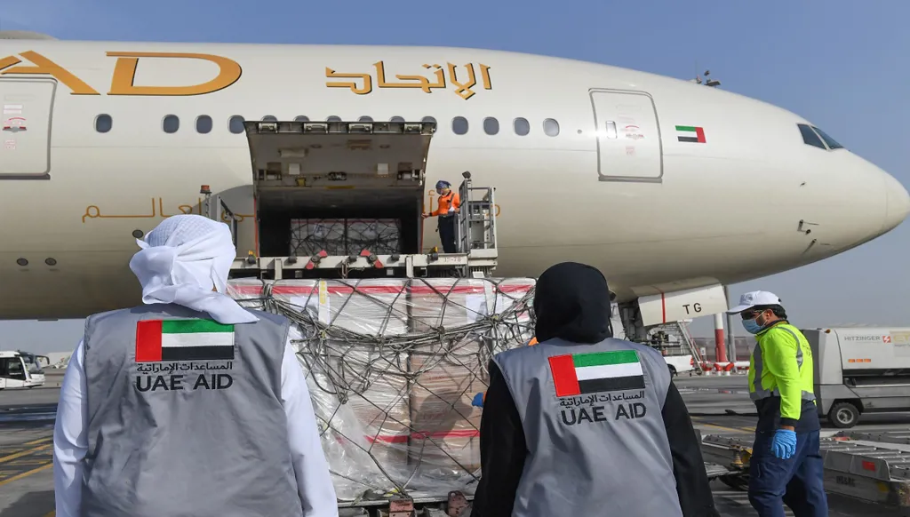الإمارات إلى جانب الإنسان في السودان