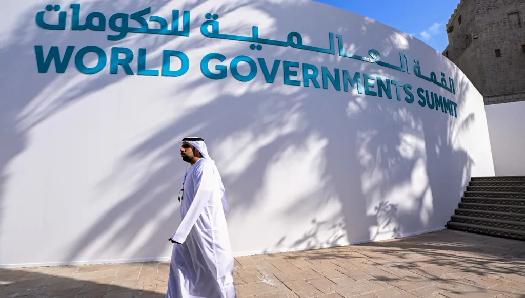 بن زايد وبن راشد يرحّبان بضيوف القمة العالمية للحكومات 2026 في دبي