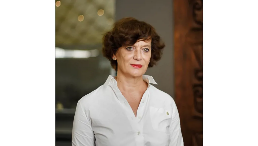 من هي ثريا نجيم المديرة الجديدة لمتحف اللوفر أبوظبي؟