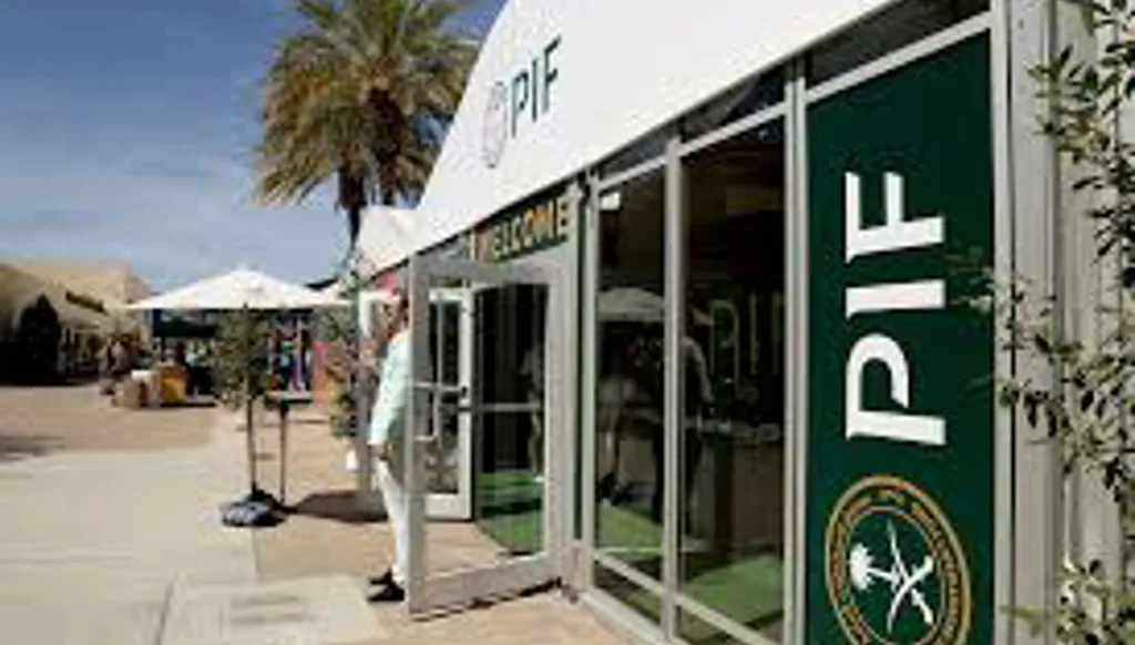 شراكة جديدة بين PIF وJLL في إدارة المرافق