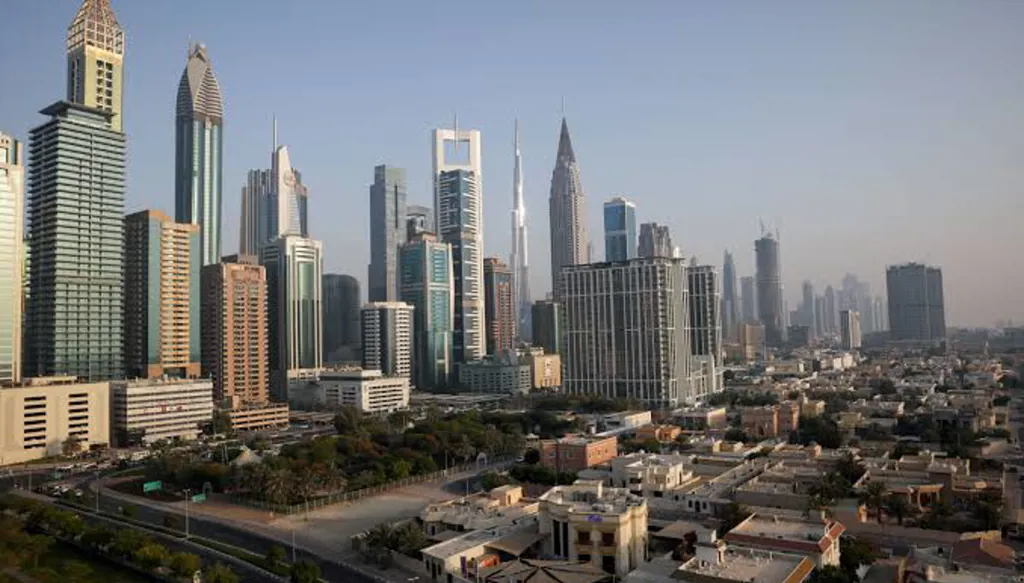 دبي تربط شمالها بجنوبها بمحور رابع تتكلف مرحلته الأولى 953 مليون دولار