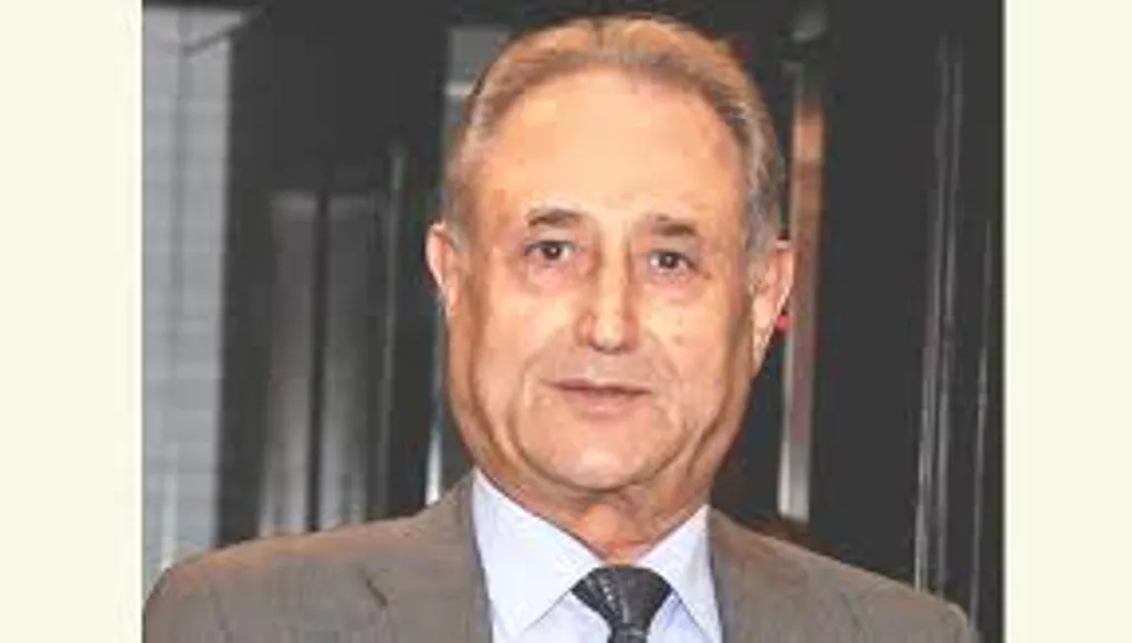 منيف حمدان... القاضي حيثما ذهب