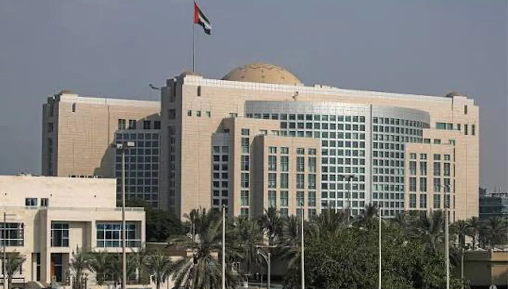 الإمارات تتضامن مع كينيا وتعزّي في ضحايا حادث تصادم