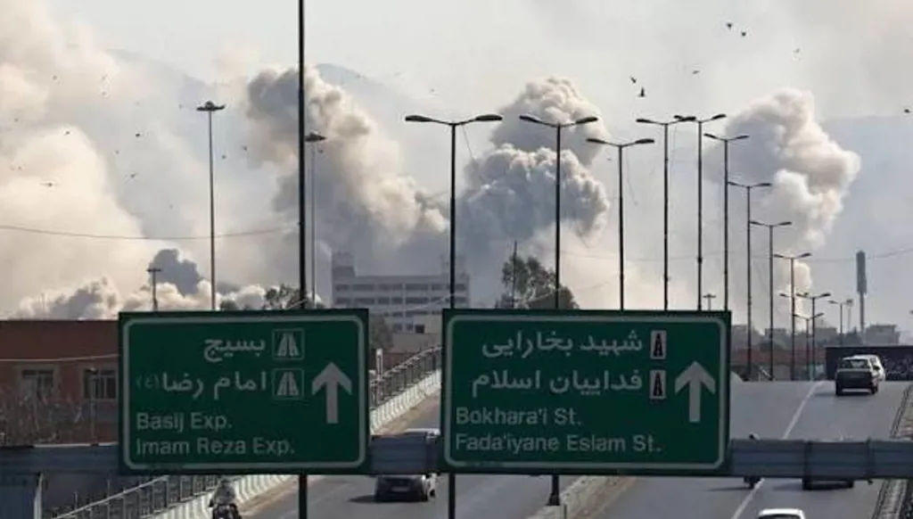 عقيدة "فافو": من وهم الردع المباشر إلى مستنقع التنازلات مع إيران