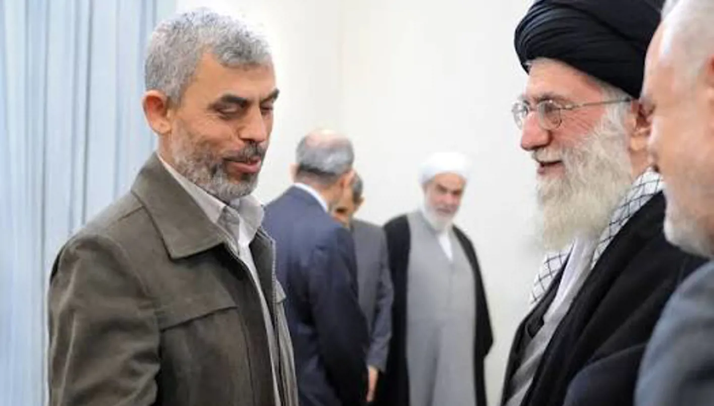 الحوثي والسنوار... عودة أسطورة أبو مسلم الخراساني