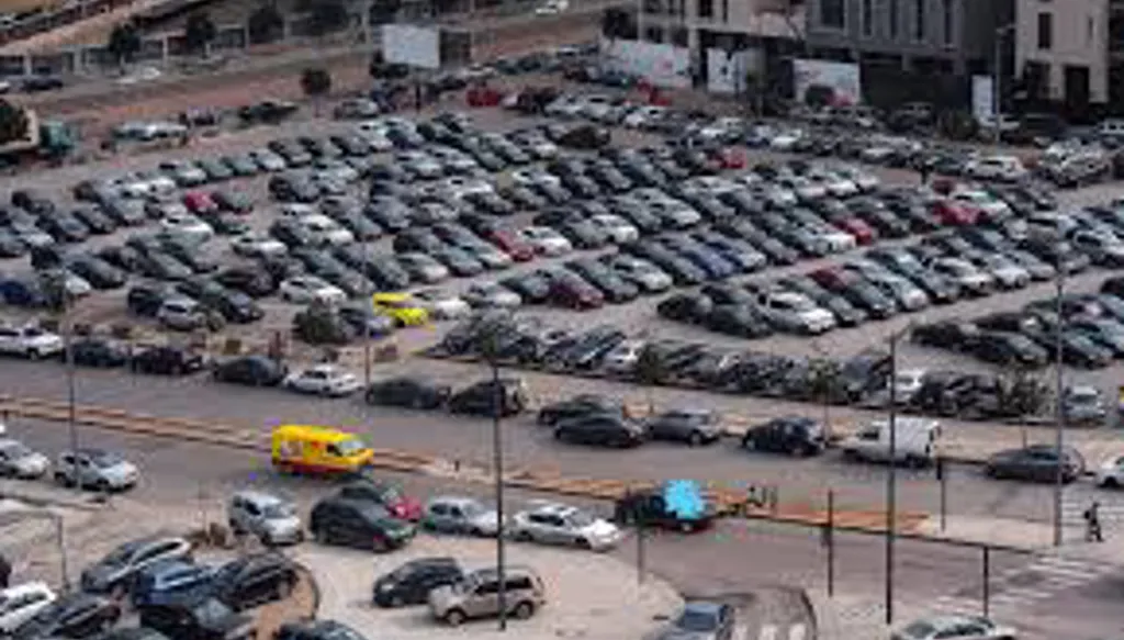 فوضى "الفاليه باركينغ" في لبنان: بين خدمة ضرورية وأسعار بلا ضوابط