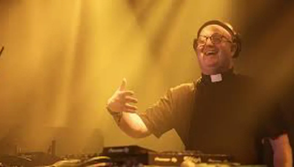 في قضية الأب الدي دجاي  Padre Guilherme